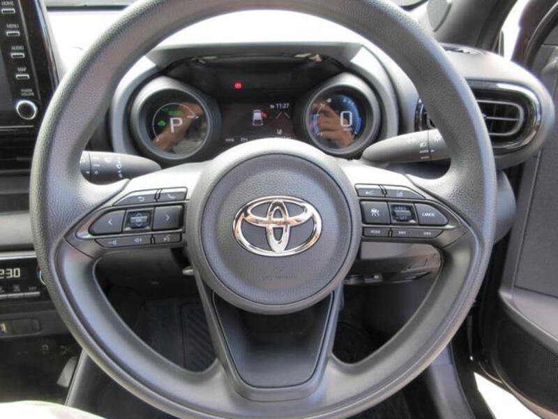 YARIS