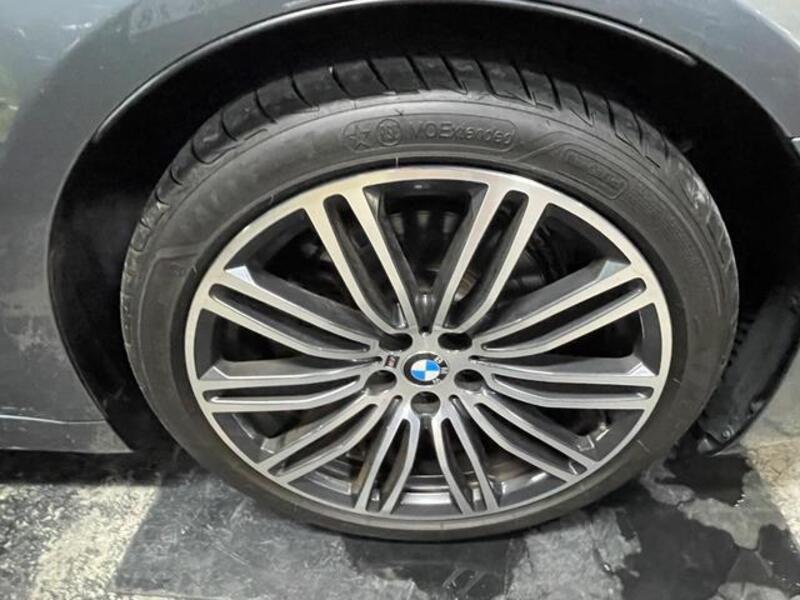 5 SERIES