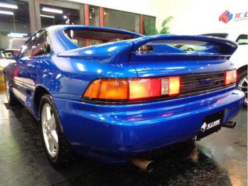 MR2