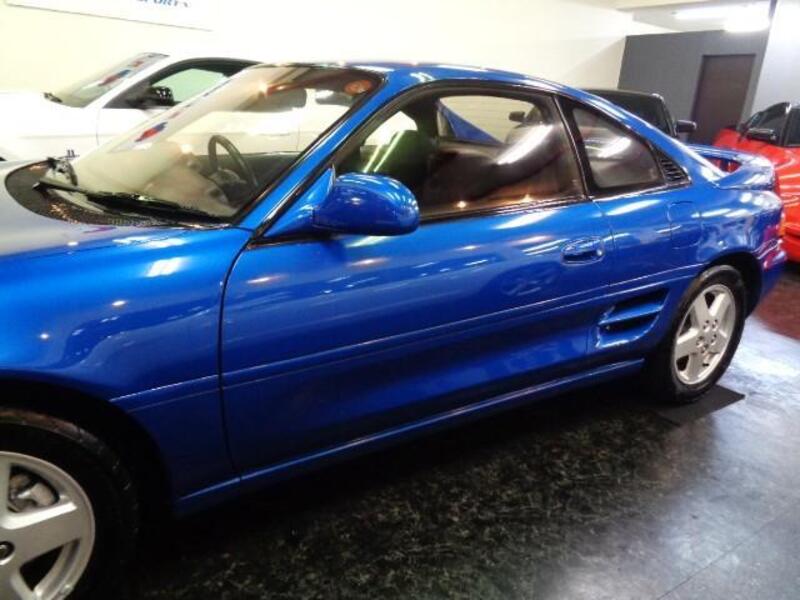 MR2