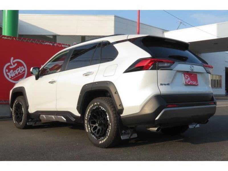 RAV4