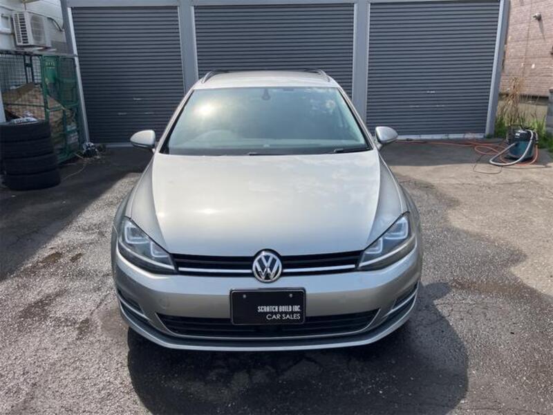 GOLF VARIANT