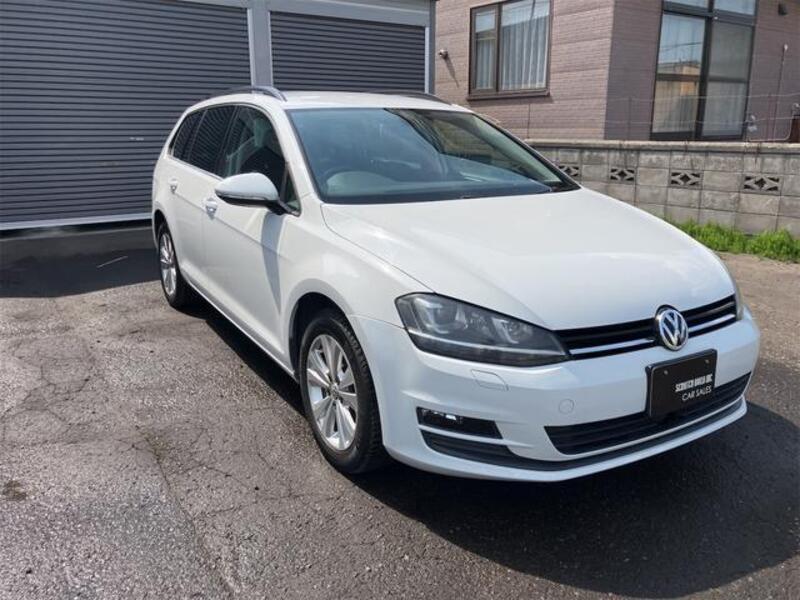 GOLF VARIANT