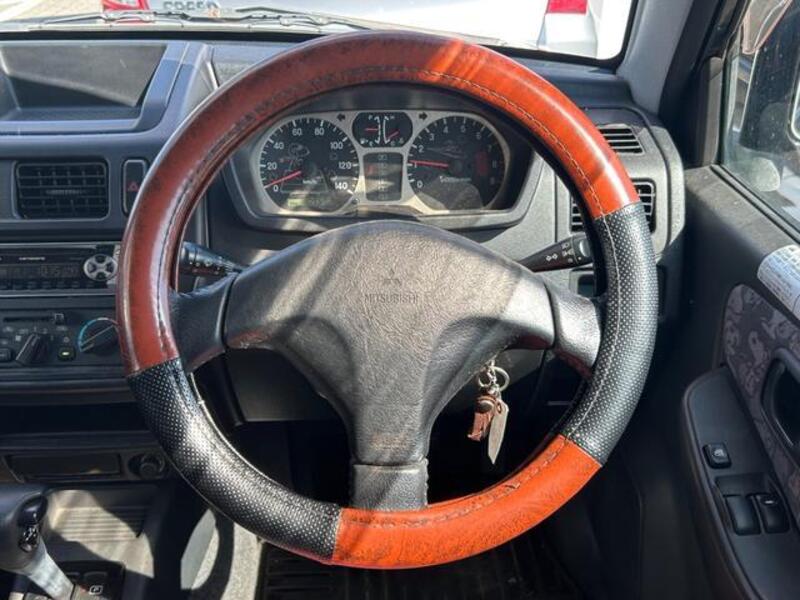 PAJERO MINI