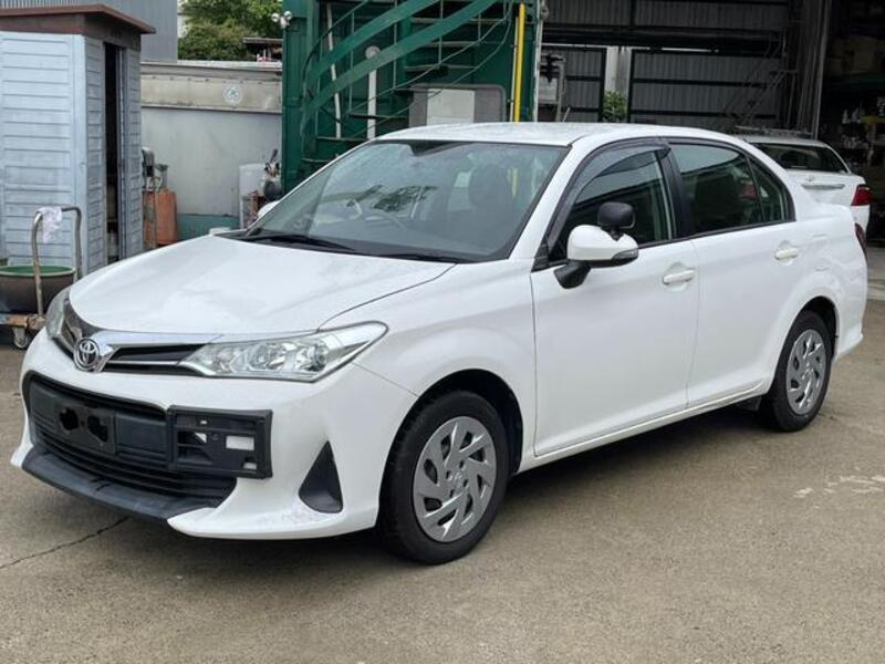 COROLLA AXIO