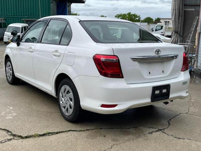 COROLLA AXIO