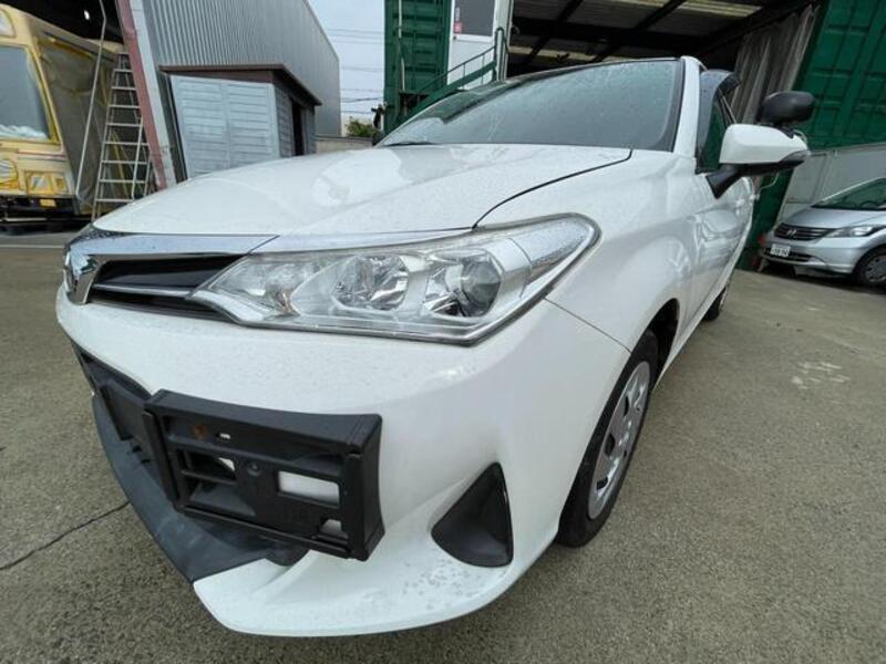 COROLLA AXIO