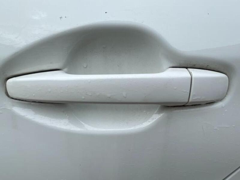 COROLLA AXIO