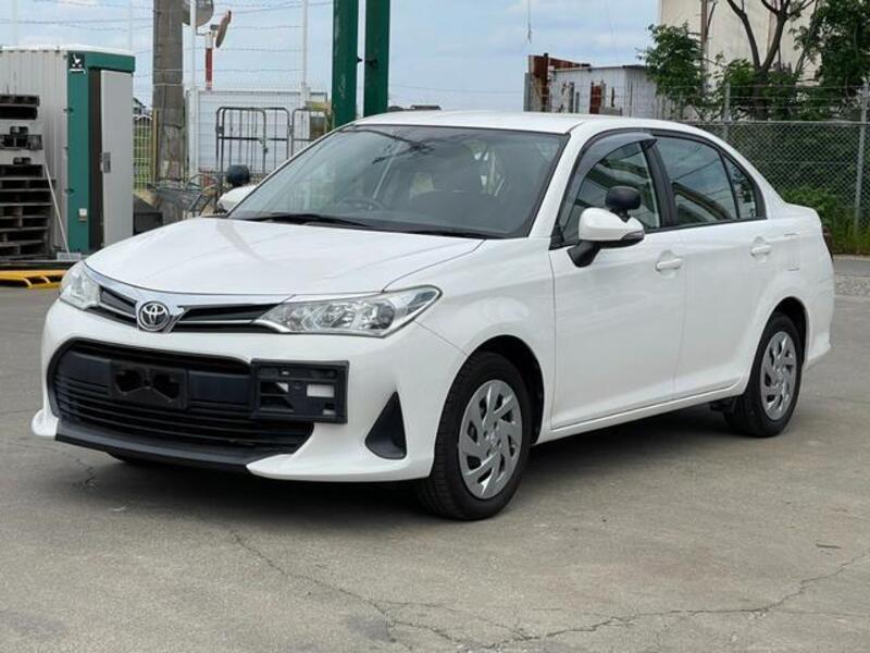 COROLLA AXIO