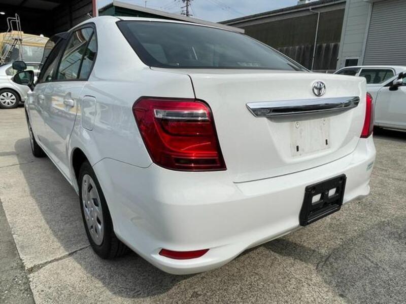 COROLLA AXIO
