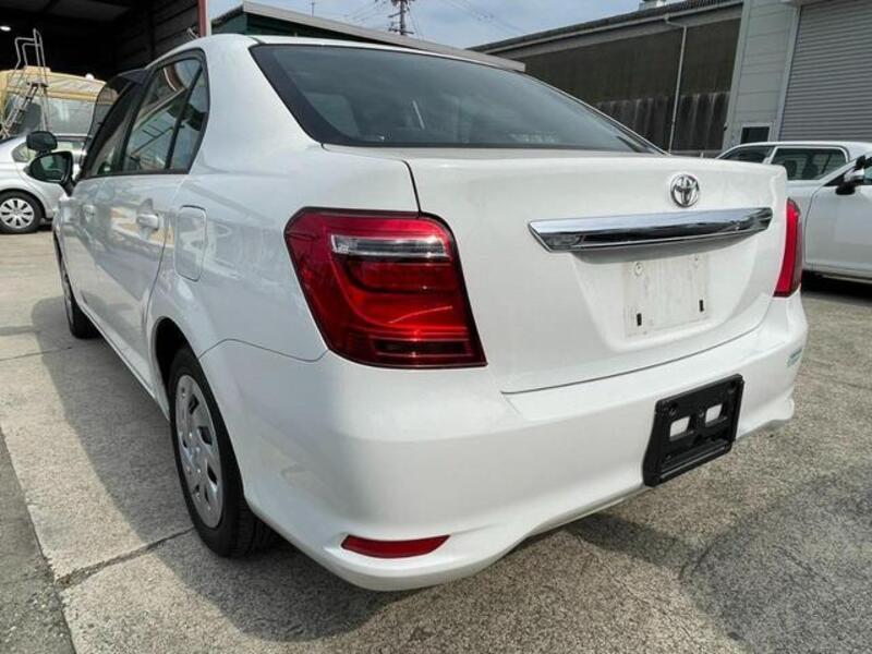 COROLLA AXIO
