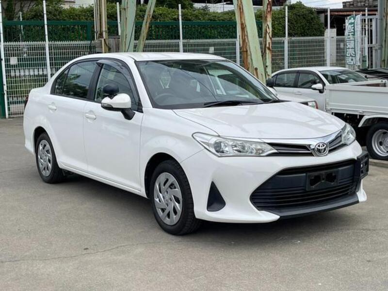 TOYOTA COROLLA AXIO