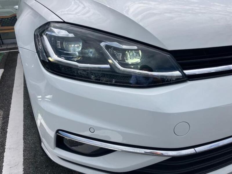 GOLF VARIANT