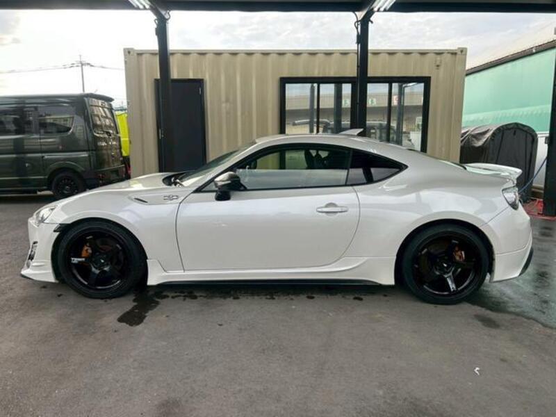 86