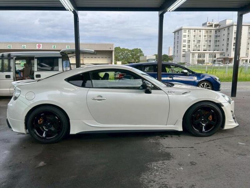 86