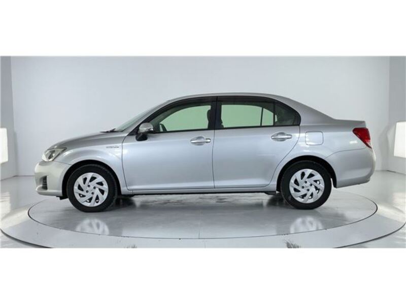 COROLLA AXIO