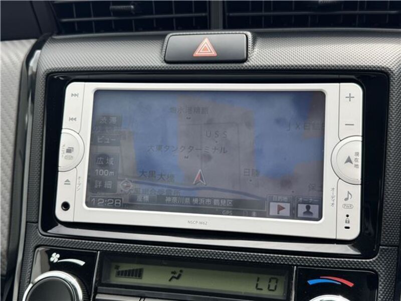 COROLLA AXIO
