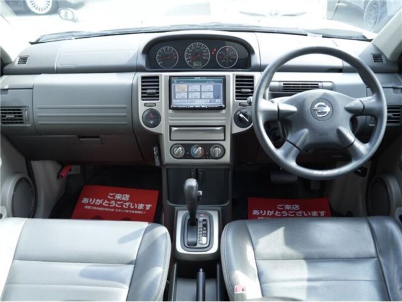 X-TRAIL