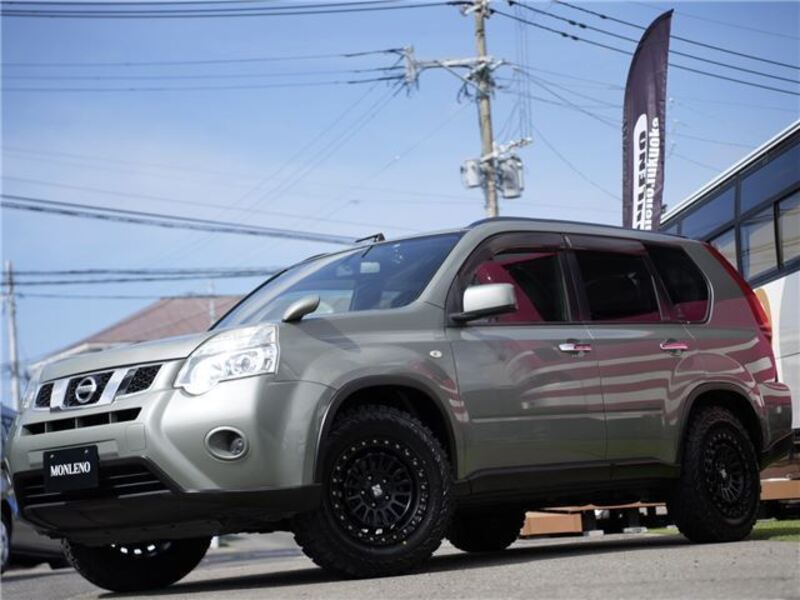 X-TRAIL-0