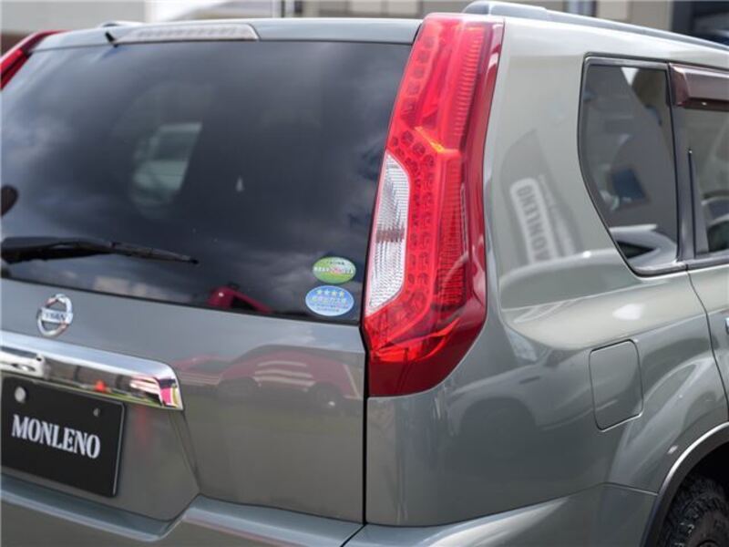X-TRAIL