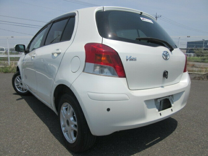 VITZ-4