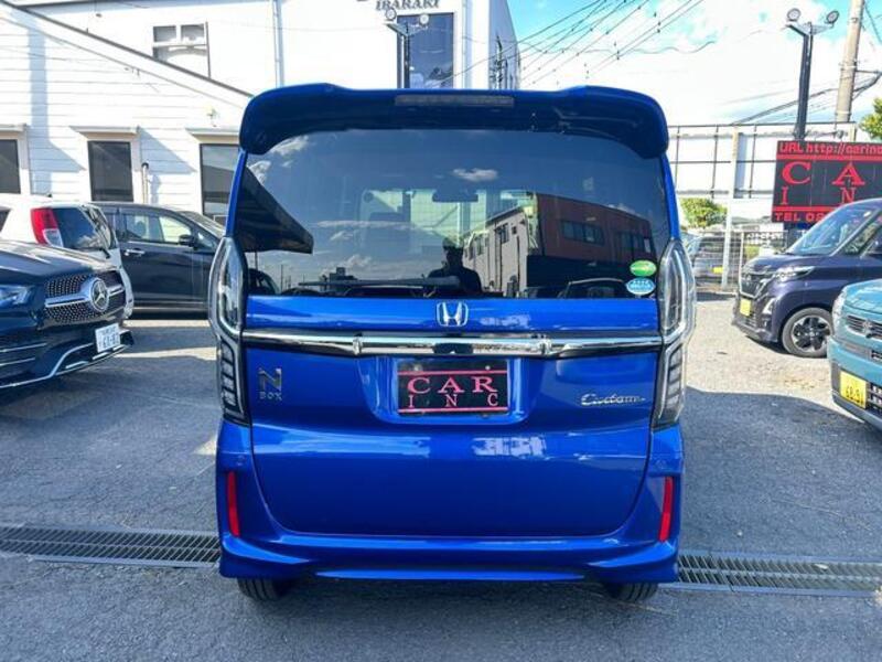 N BOX CUSTOM