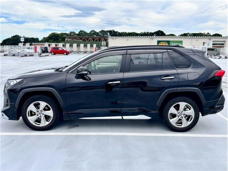 RAV4