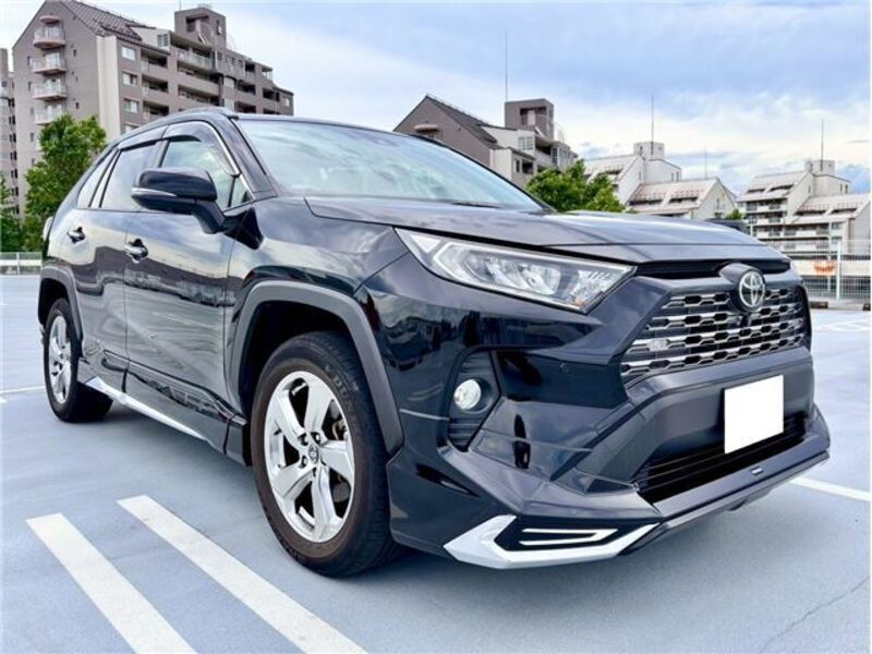 RAV4