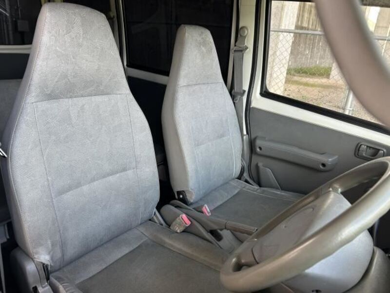 MINICAB VAN
