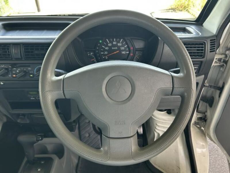 MINICAB VAN