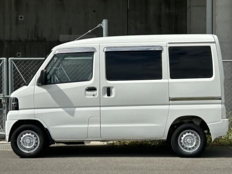 MINICAB VAN