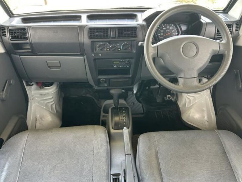 MINICAB VAN