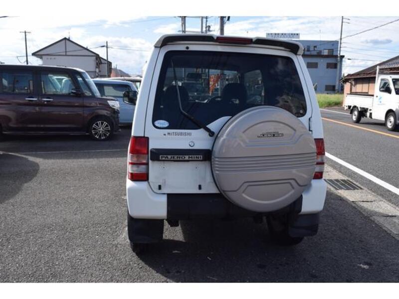 PAJERO MINI