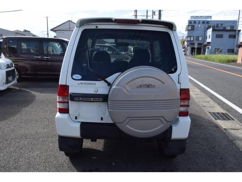 PAJERO MINI