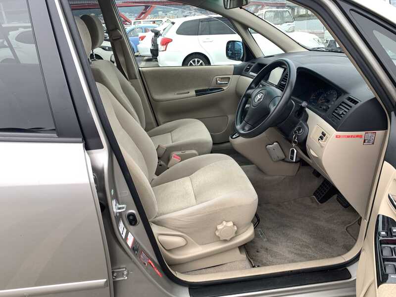COROLLA SPACIO