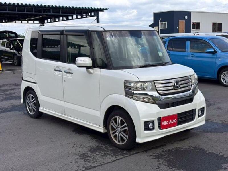 N BOX CUSTOM
