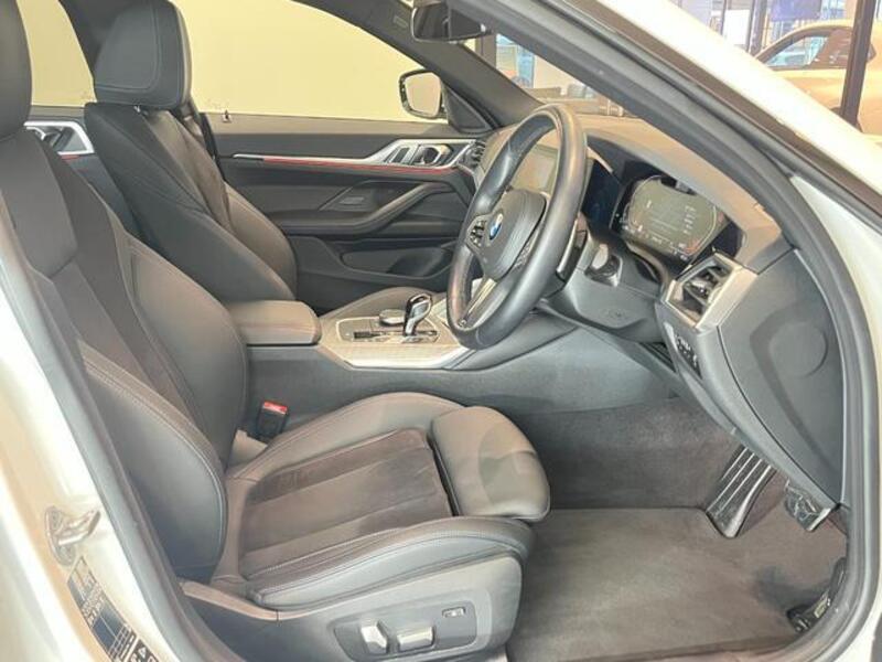 4 SERIES