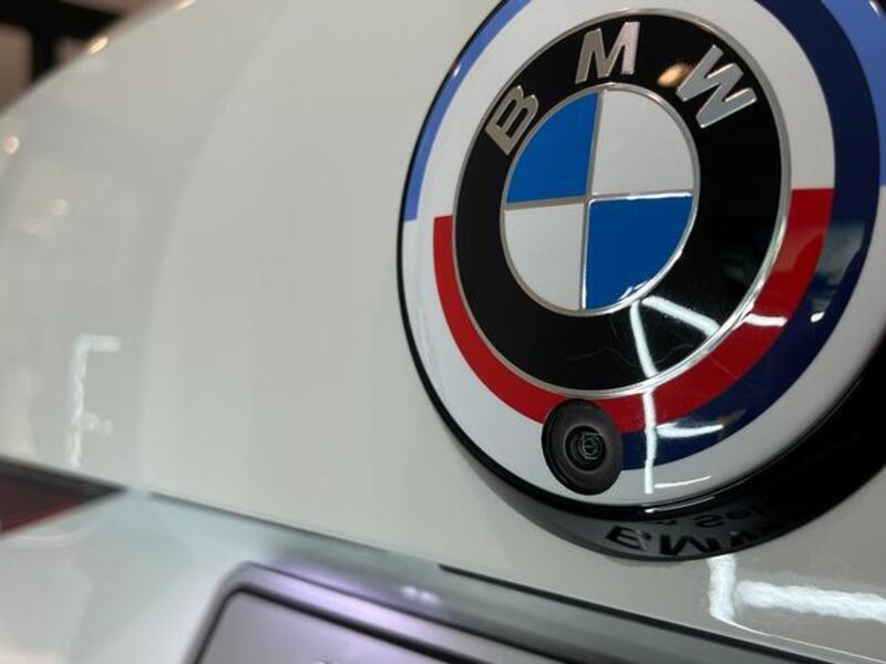 4 SERIES