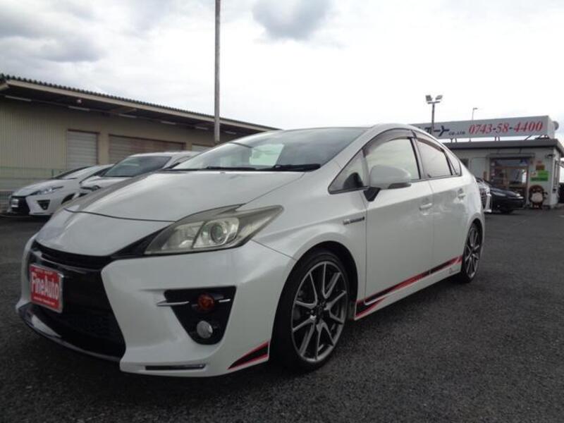 PRIUS-0