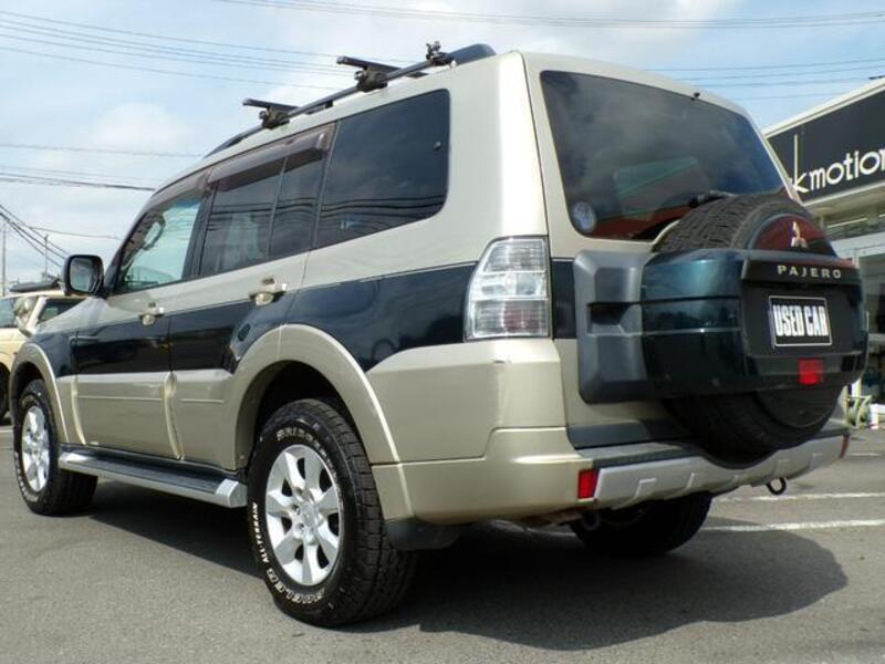 PAJERO