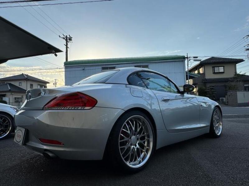 Z4