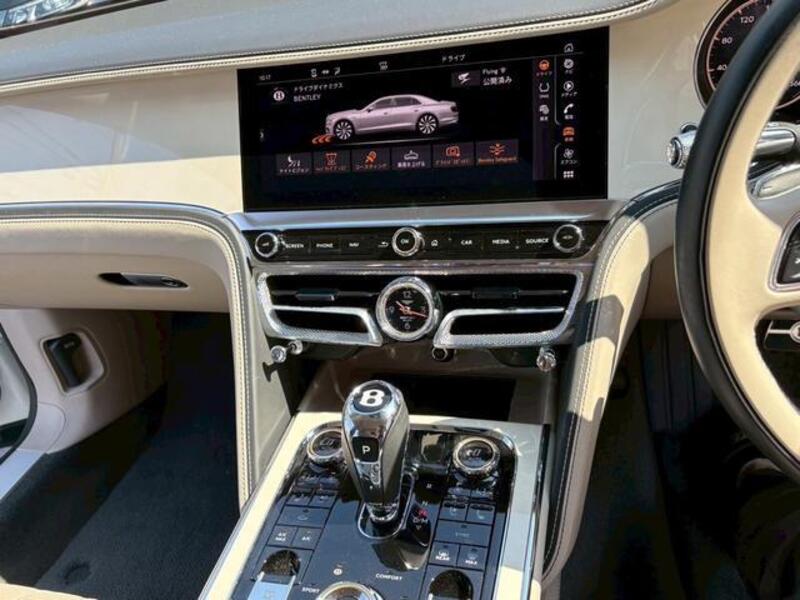 FLYING SPUR