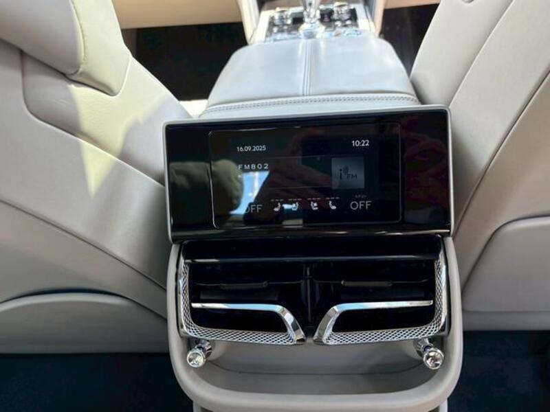 FLYING SPUR