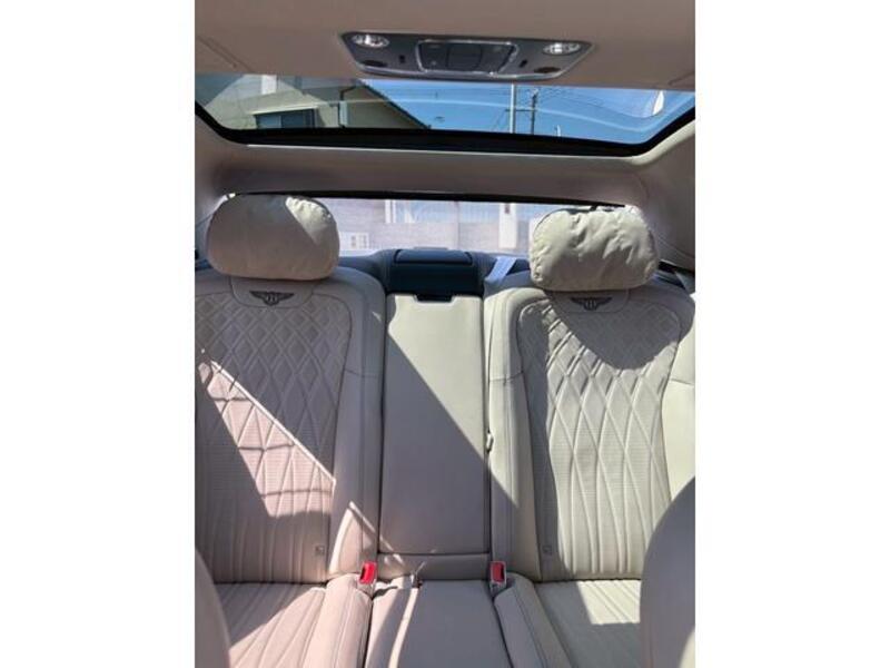 FLYING SPUR