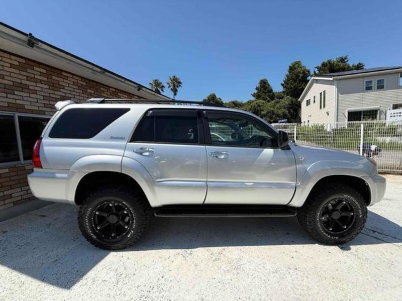 HILUX SURF
