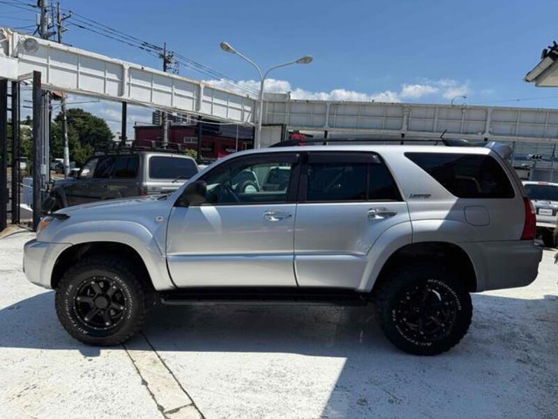 HILUX SURF