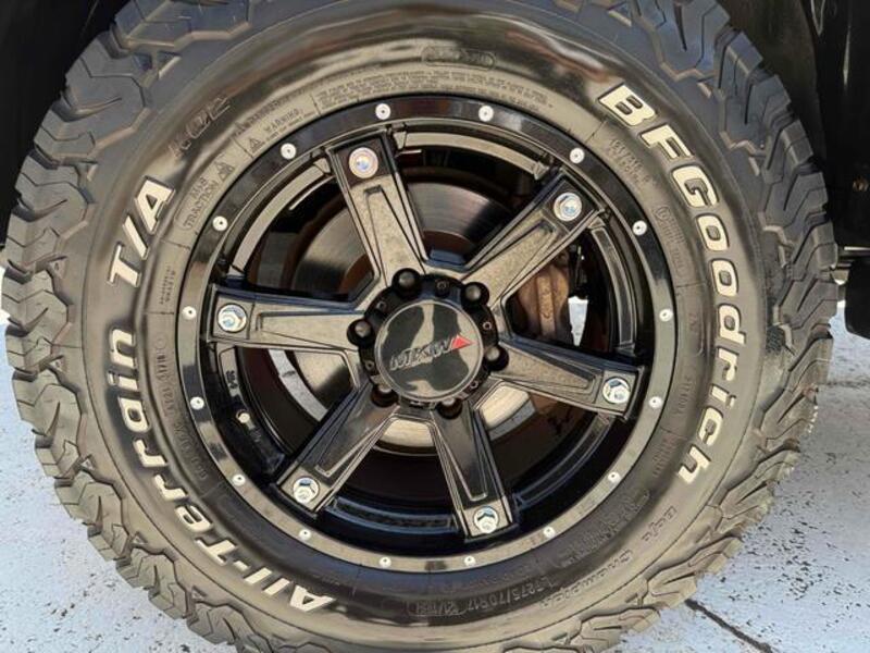 HILUX SURF