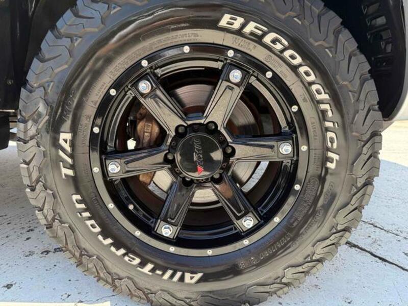 HILUX SURF