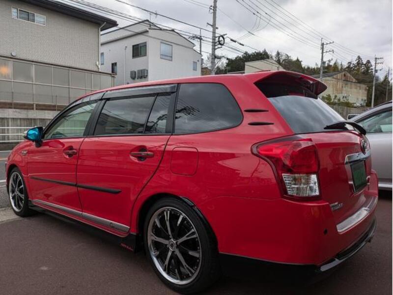 COROLLA FIELDER