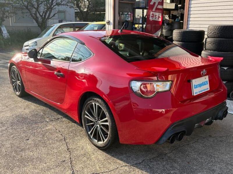 86